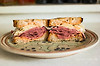 [샌드위치]파스트라미와 양배추피클로 루벤 샌드위치 ver.1 만들기, Reuben sandwich recipe 글의 미리보기 사진