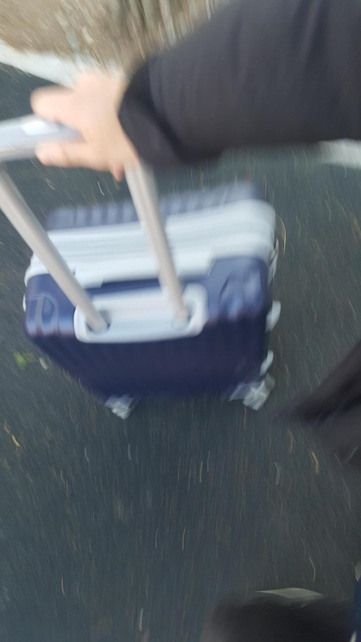 디씨 알바갤러리 20대 레전드 17전 18기의 사나이.jpg (BGM)