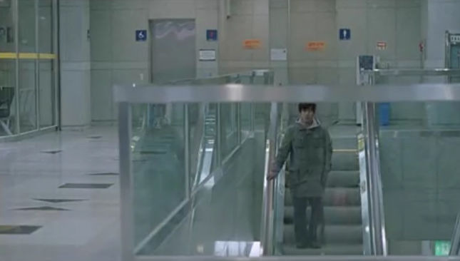 악마를 보았다 감독판 엔딩중 하나.jpg