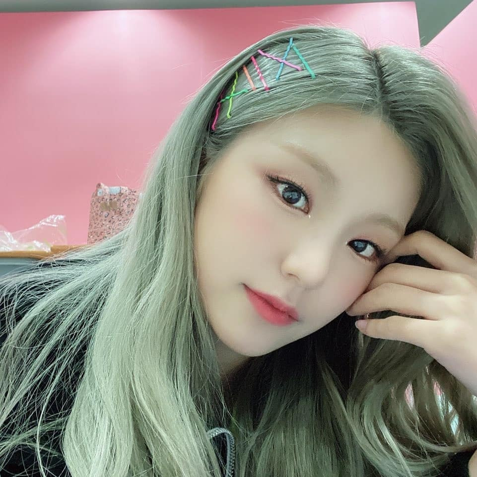 ITZY 예지 셀카 인스타그램