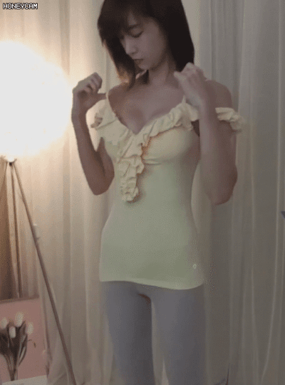 롤코녀 임이지(이해인) 필라테스복 리뷰.gif 롤코녀 임이지(이해인) 필라테스복 리뷰 - 