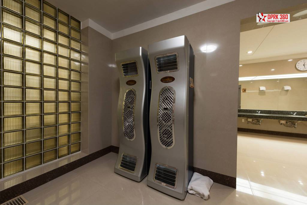 99E140375B0AB24D023E07