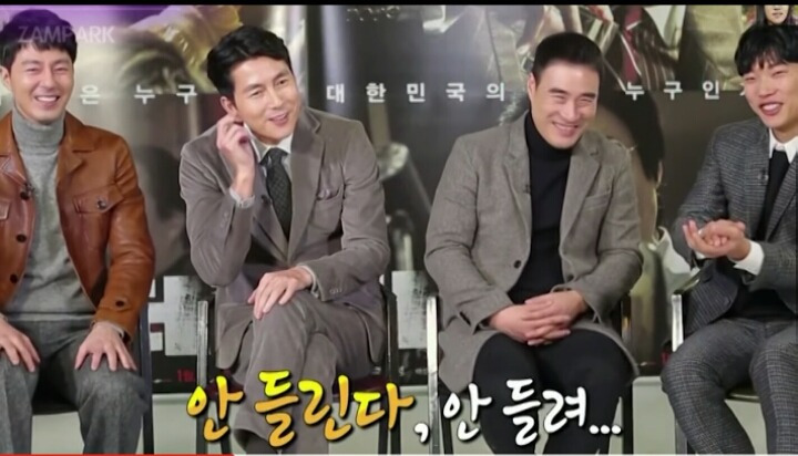 조인성보다 못생겼다는 말을 들은 정우성.jpg