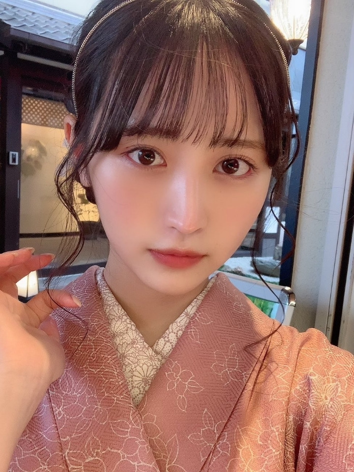 2002 한일 월드컵때 태어난 AV 신인 배우.jpgif 2002 한일 월드컵때 태어난 AV 신인 배우 - 