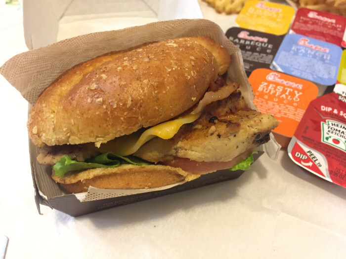 미국 본토에서 엄청 잘나간다는 햄버거 브랜드 - 꾸르