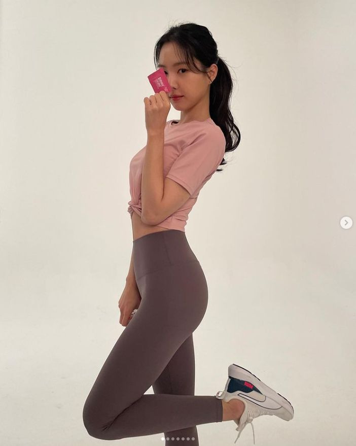 손나은1.jpg