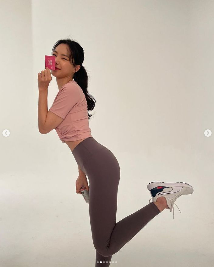 손나은2.jpg