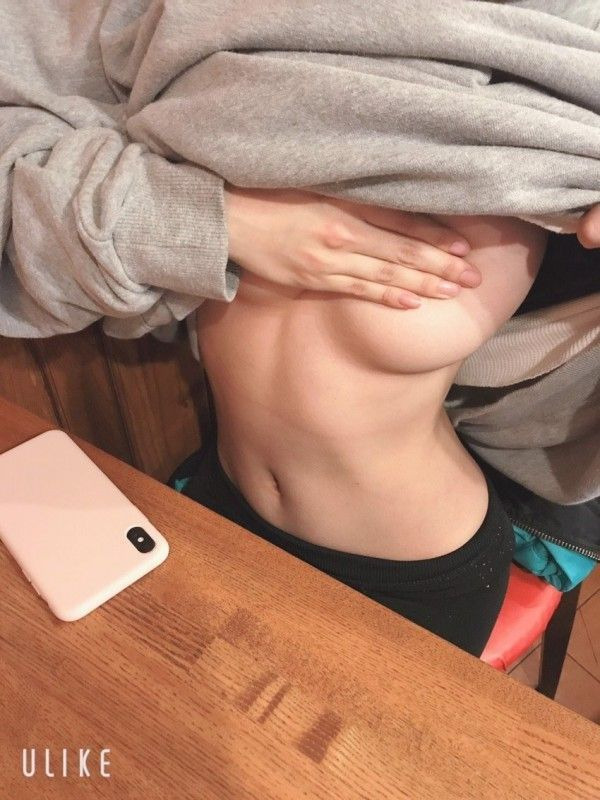 thumb-16504452198685_600x800.jpg