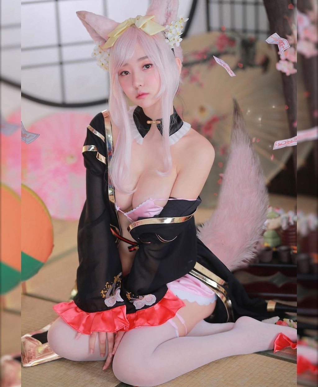 신재은 소녀X헌터 코스프레.jpg