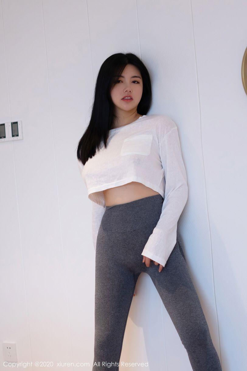 XIUREN-No.2863-Selena-MrCong.com-002.jpg