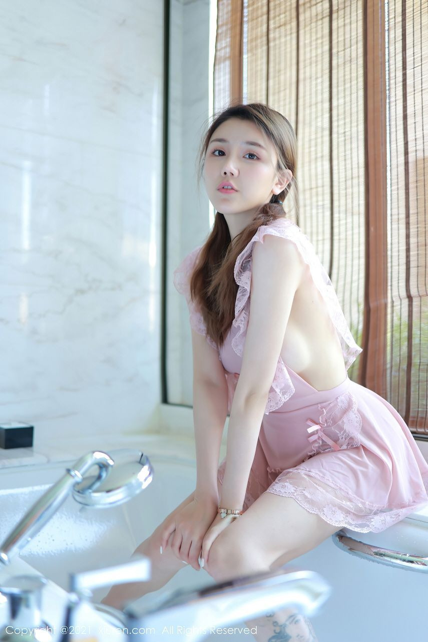 XIUREN-No.3611-CiCi-MrCong.com-001.jpg
