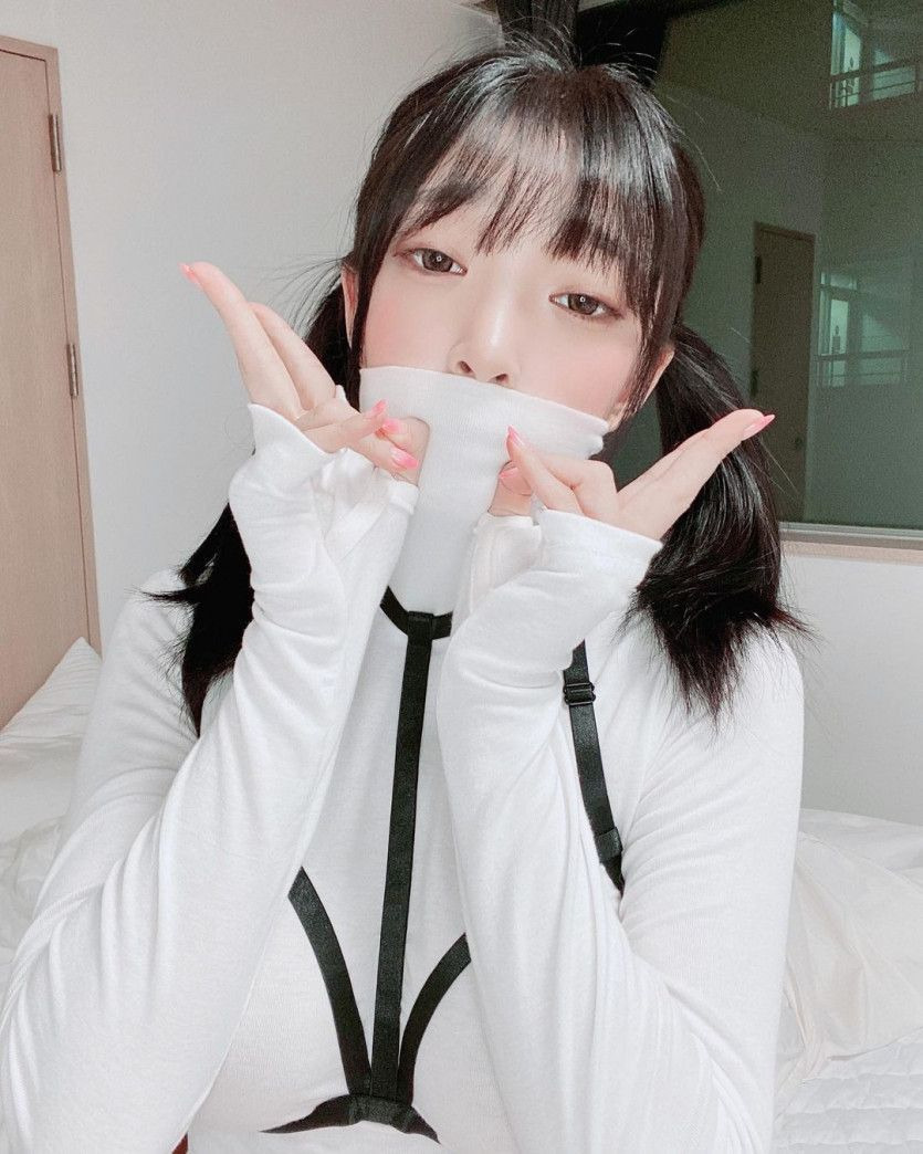 강인경 (1).jpg