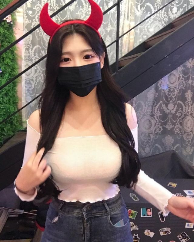 8ffbe160-f070-42b3-852f-53d51db00153.jpg