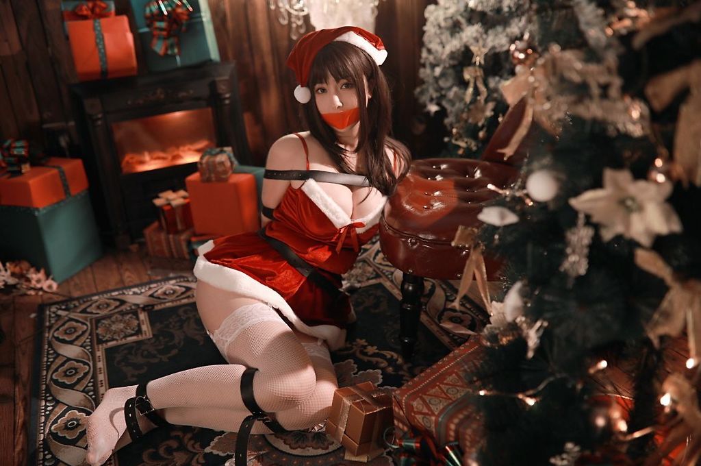 Coser-Rongrongzi-Vol002 (2).JPG