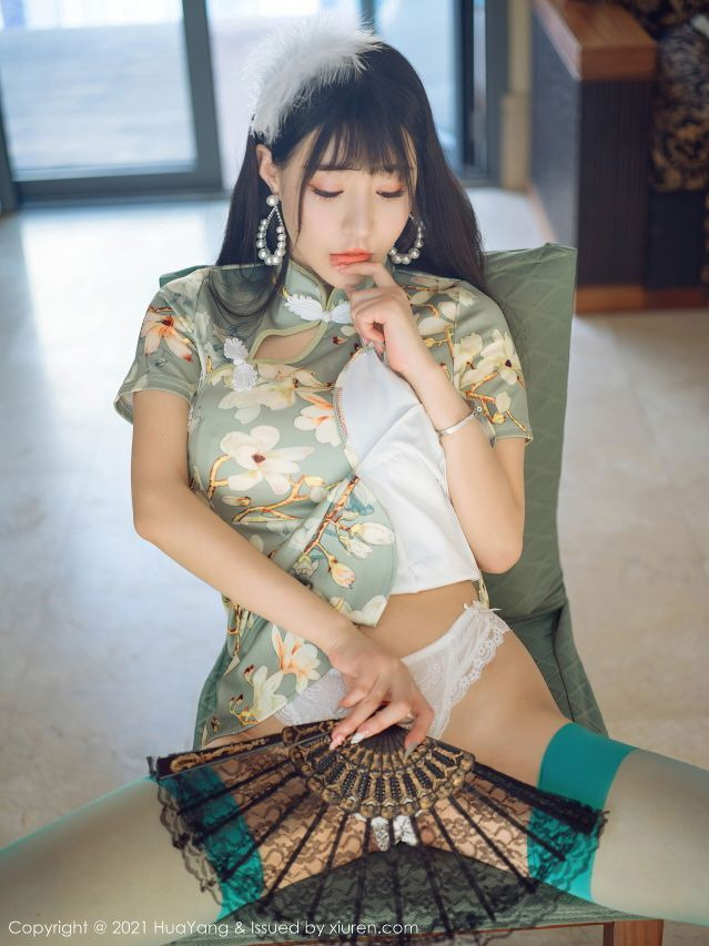 HuaYang-Vol.390-Zhu-Ke-Er-Flower-MrCong.com-026.jpg