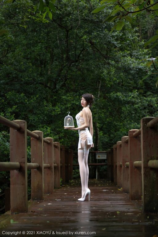 XiaoYu-Vol.588-Booty-Zhizhi-MrCong.com-036.jpg