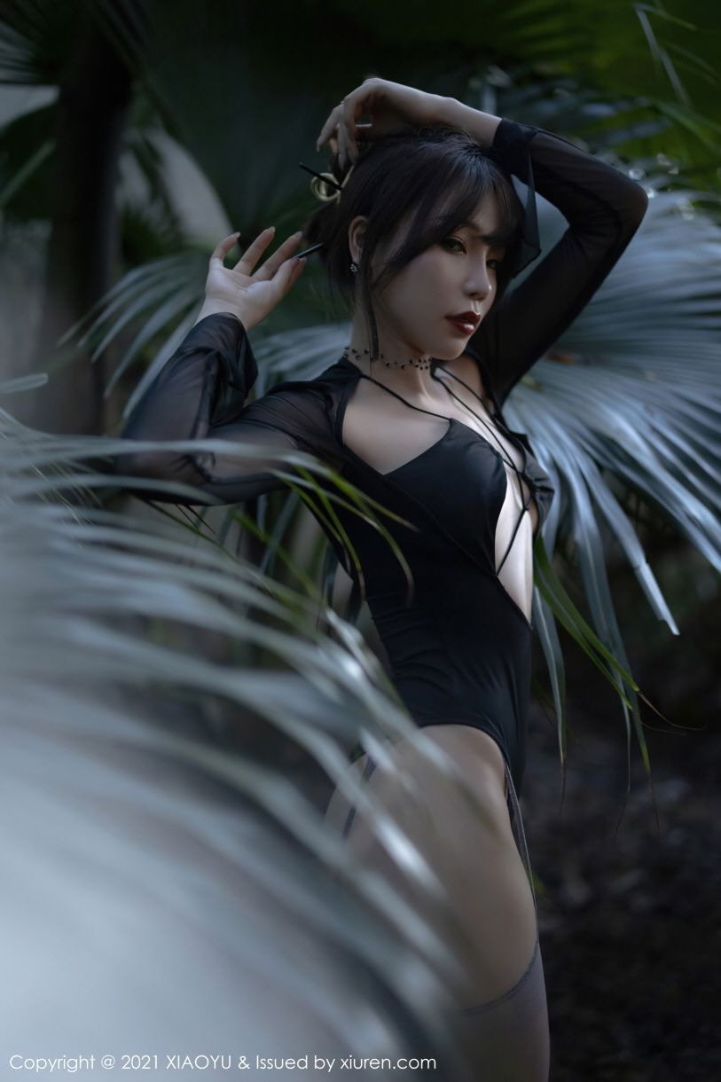 XiaoYu-Vol.581-Booty-Zhizhi-MrCong.com-060.jpg