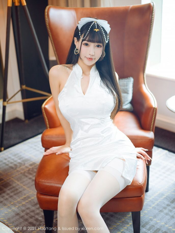 HuaYang-Vol.426-Zhu-Ke-Er-Flower-MrCong.com-002.jpg