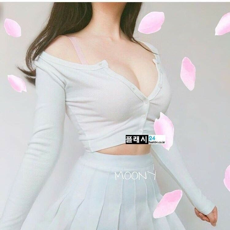 인스타녀 moony.jpg