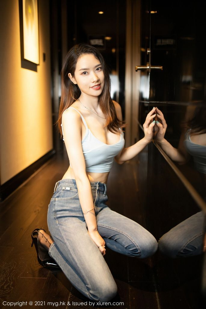 MyGirl-Vol.567-Fang-Zi-Xuan-MrCong.com-001.jpg