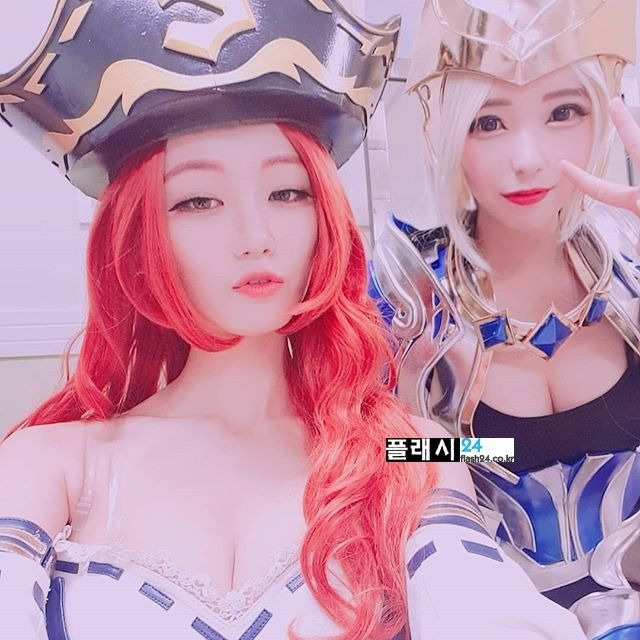 코스프레좋아하는 65H컵 bj빛베리.jpg