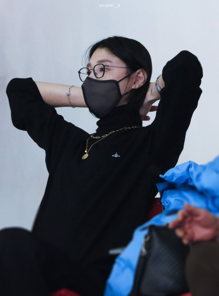 7b74a41a53e03babd8aa08afaab3f46213ae93a9