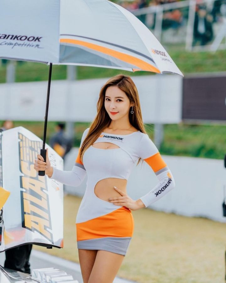 한국타이어 레이싱 모델 제바.jpg 한국타이어 레이싱 모델 제바 - 