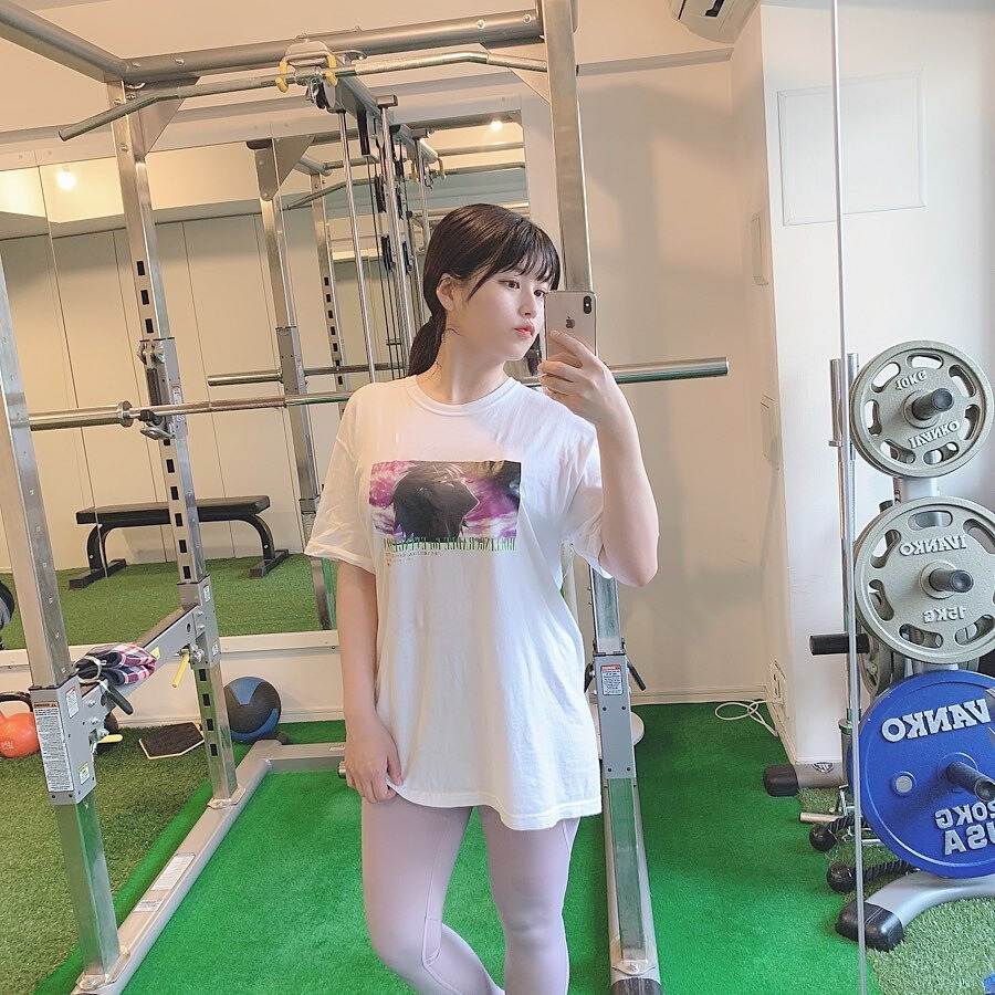 친누나가 그라비아 모델이면 과연 꼴릴까? (스압).jpg 