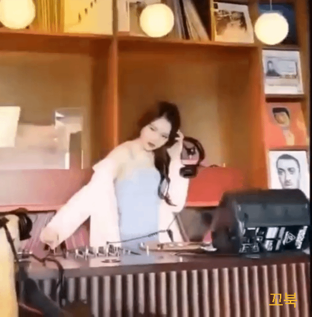 필라테스S 21년 3월호 모델 여자친구 예린 - 꾸르