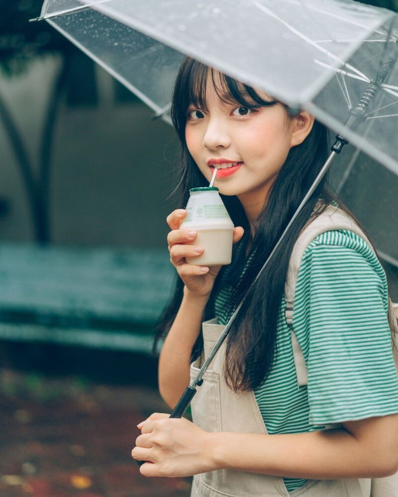모델겸 유튜버 아희.jpg 모델겸 유튜버 아희 - 