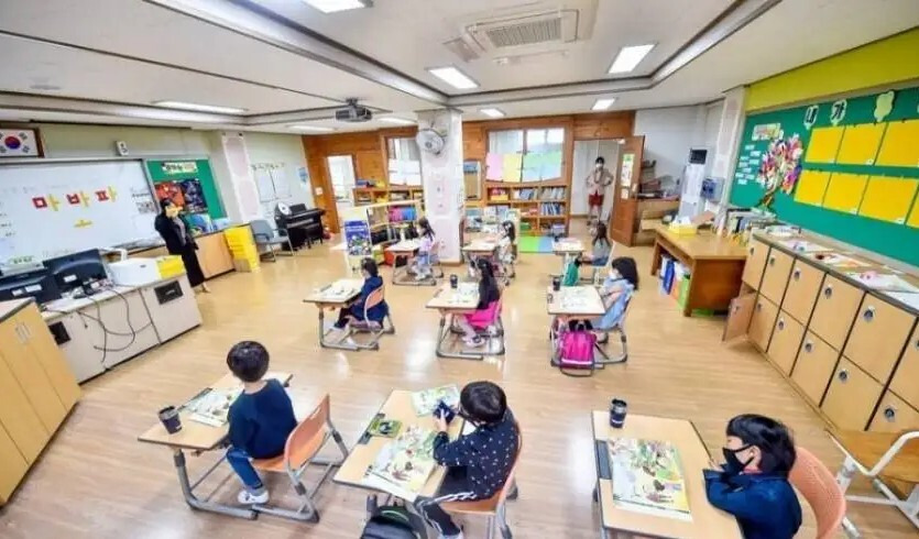 요즘 초등학교 1학년 교실
