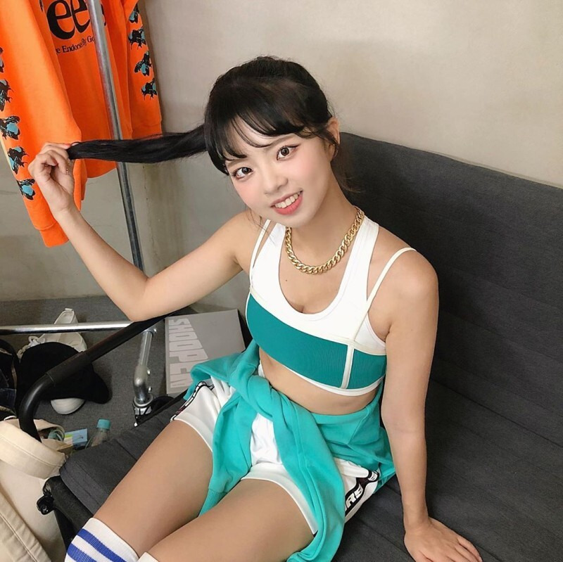 모델겸 유튜버 아희.jpg 모델겸 유튜버 아희 - 