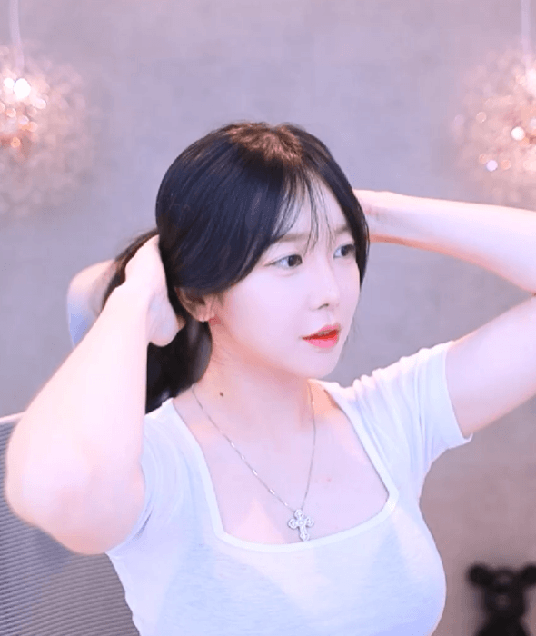 머리 묶는 BJ 향이.gif 