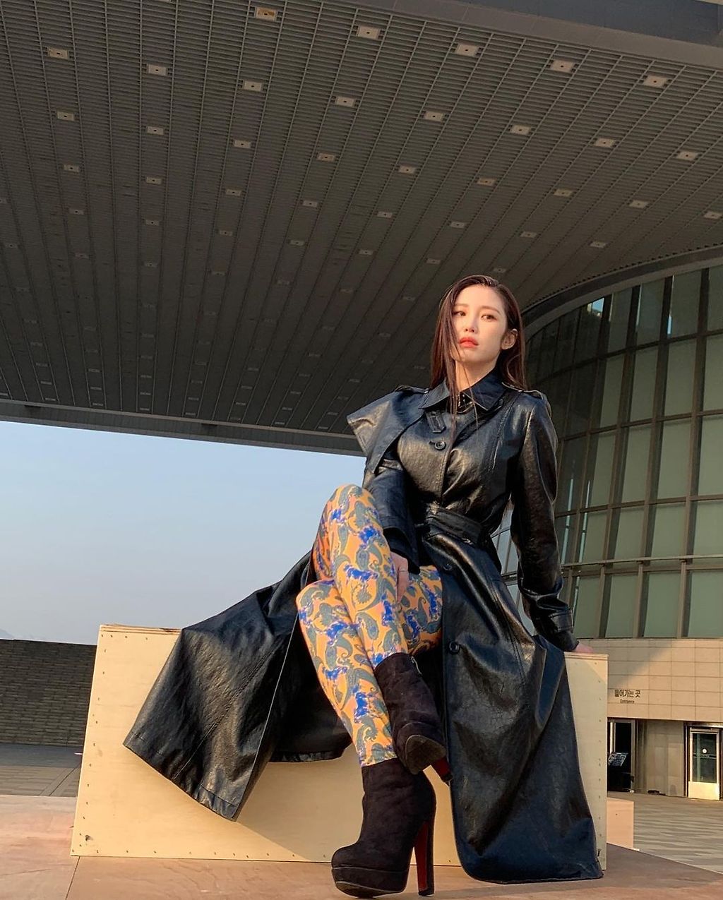 화보 촬영하는 전효성 - 꾸르