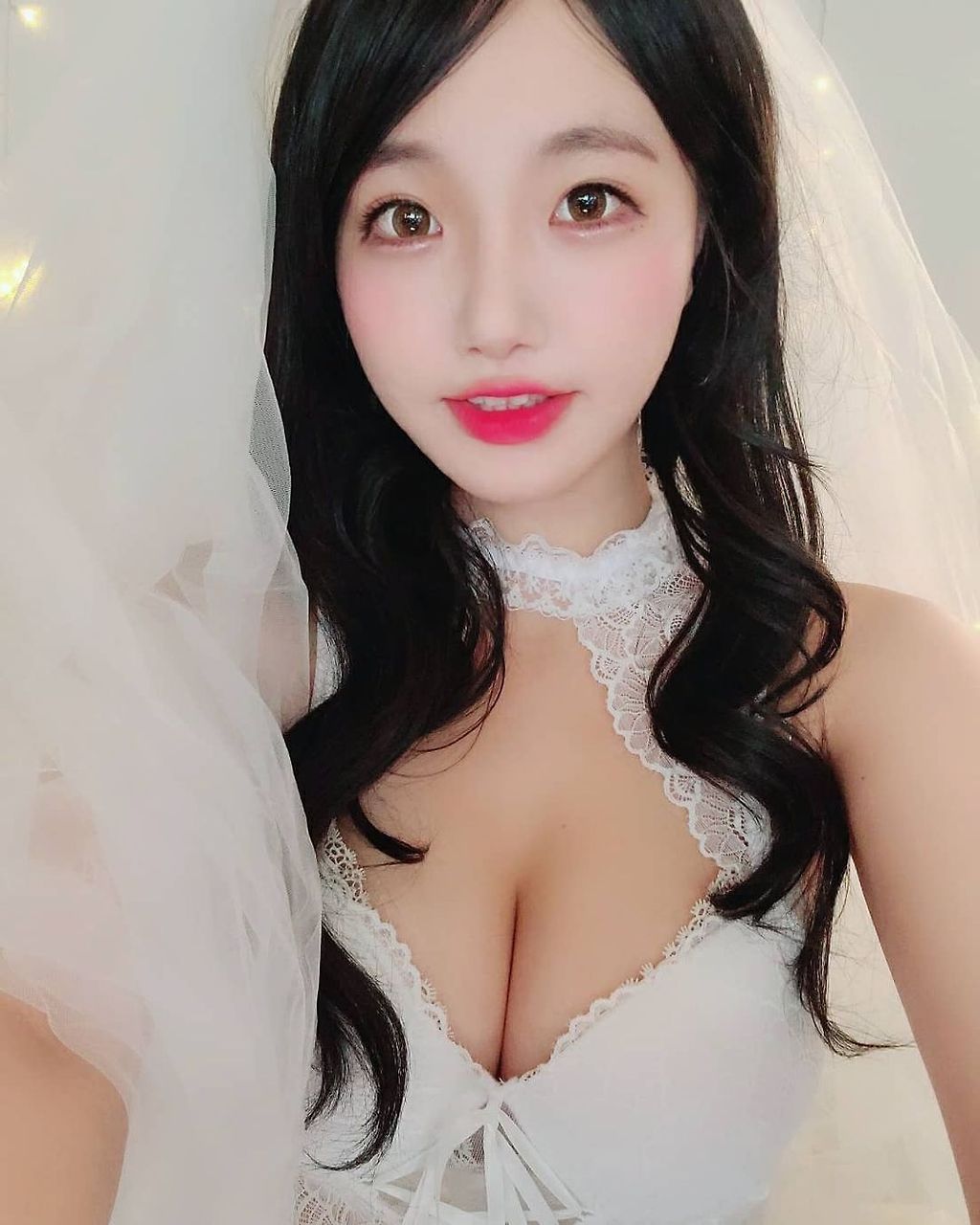 매력적인 스트리머 수련수련.jpg 매력적인 스트리머 수련수련 - 