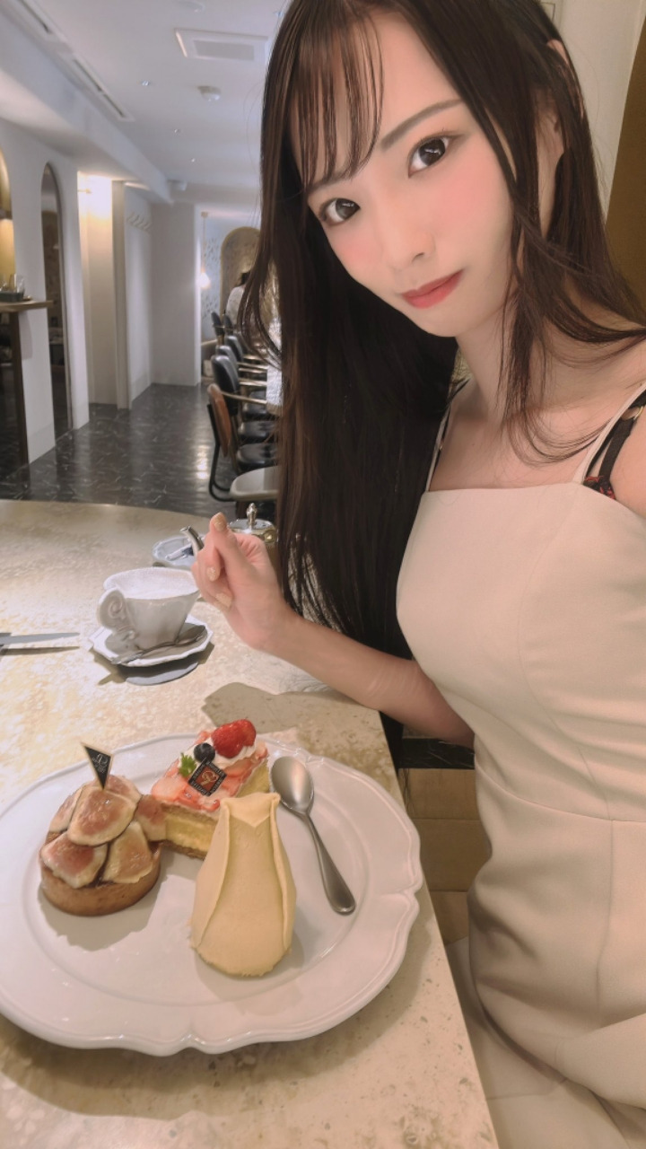 10월 신작이 명작이라는 츠키노에 스이.jpg 