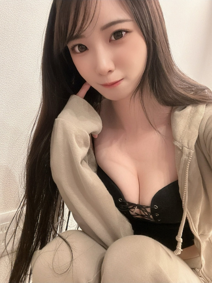 10월 작품 추천하는 AV 배우들.jpg 
