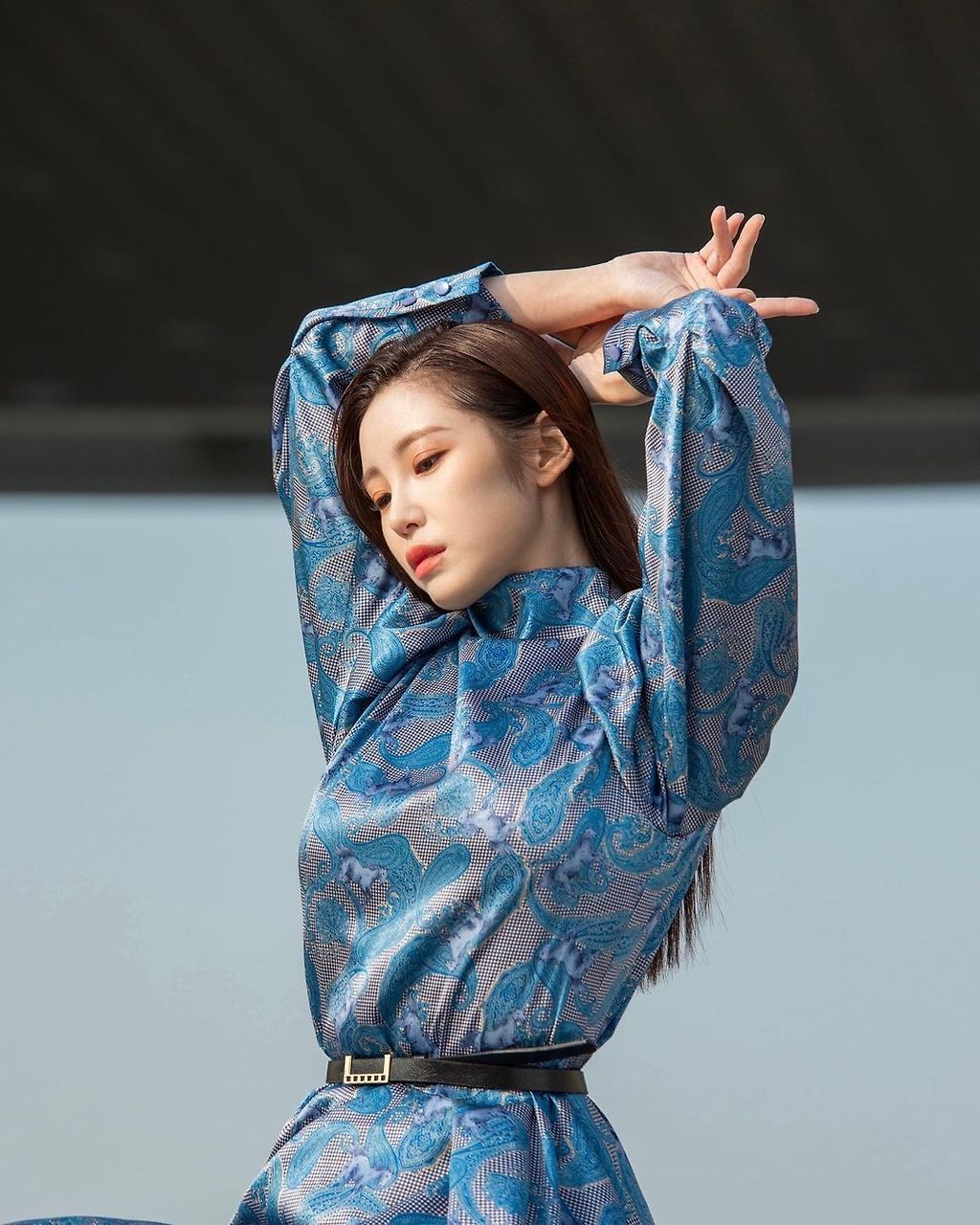 화보 촬영하는 전효성 - 꾸르