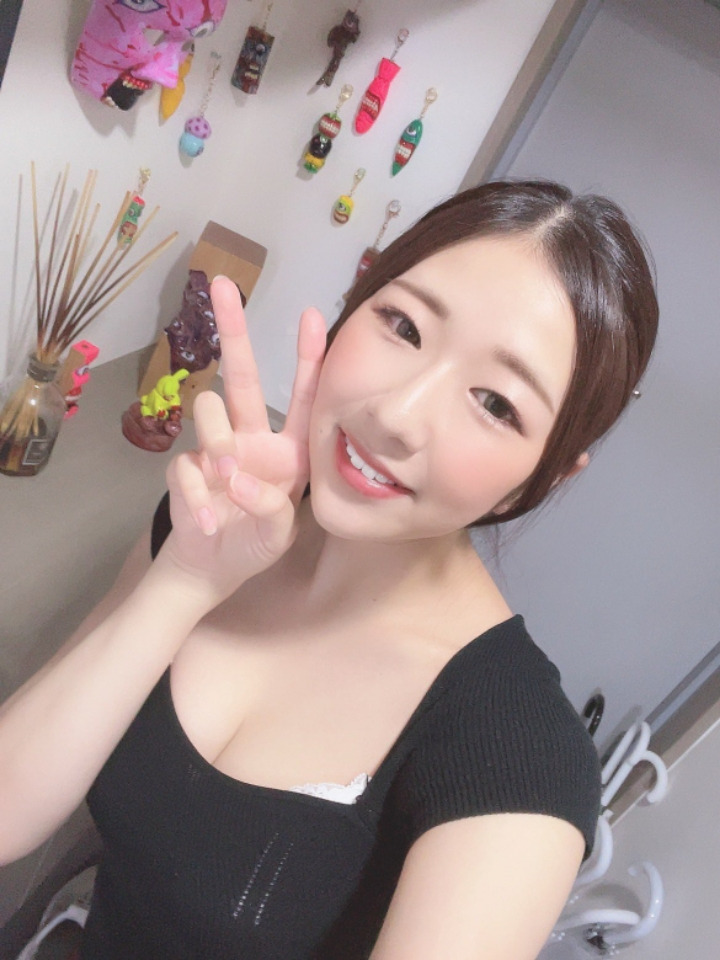 피지컬 좋은 신인 AV 배우.jpg 