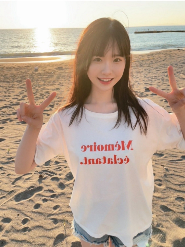 요즘 fc2에서 넘어와서 대박 성공한 AV 신인 배우.jpg 