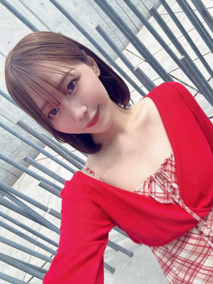 프레스티지에서 발굴했다는 외모 몸매 피부 다 좋은 9월 AV 신인 배우.jpg 