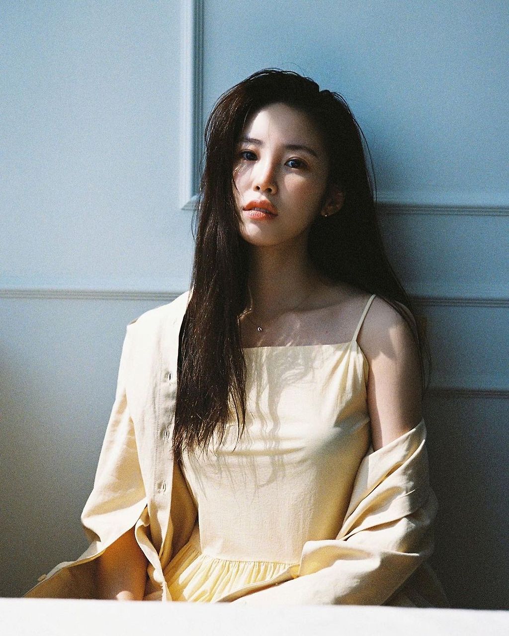 화보 촬영하는 전효성 - 꾸르