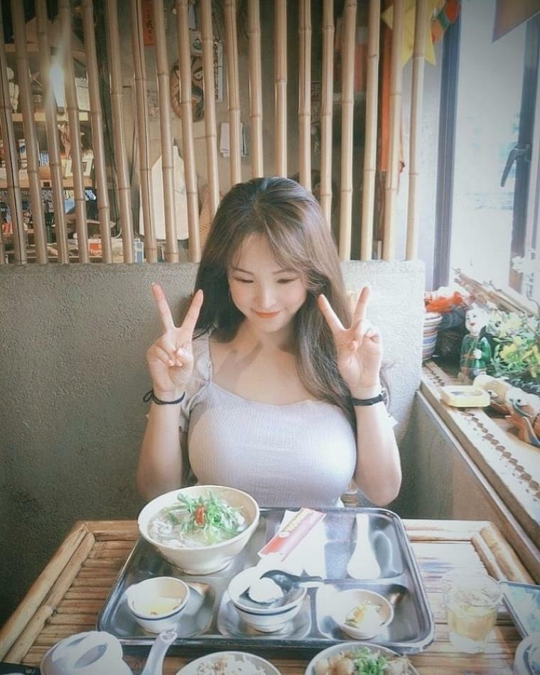 [유머] 자신의 매력 포인트를 잘 알고있는 이쁜 BJ 애진 -  와이드섬