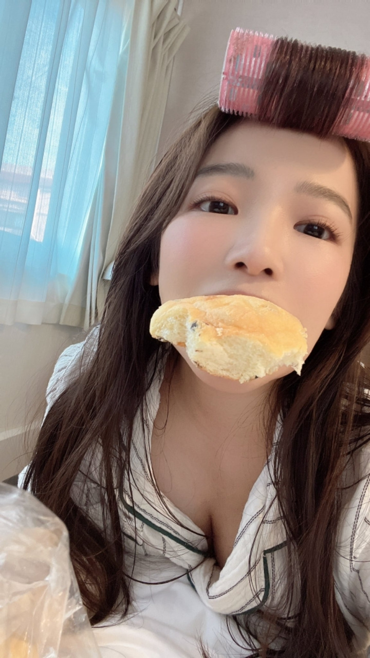 자연산 인증하는 일본녀 근황.jpgif 