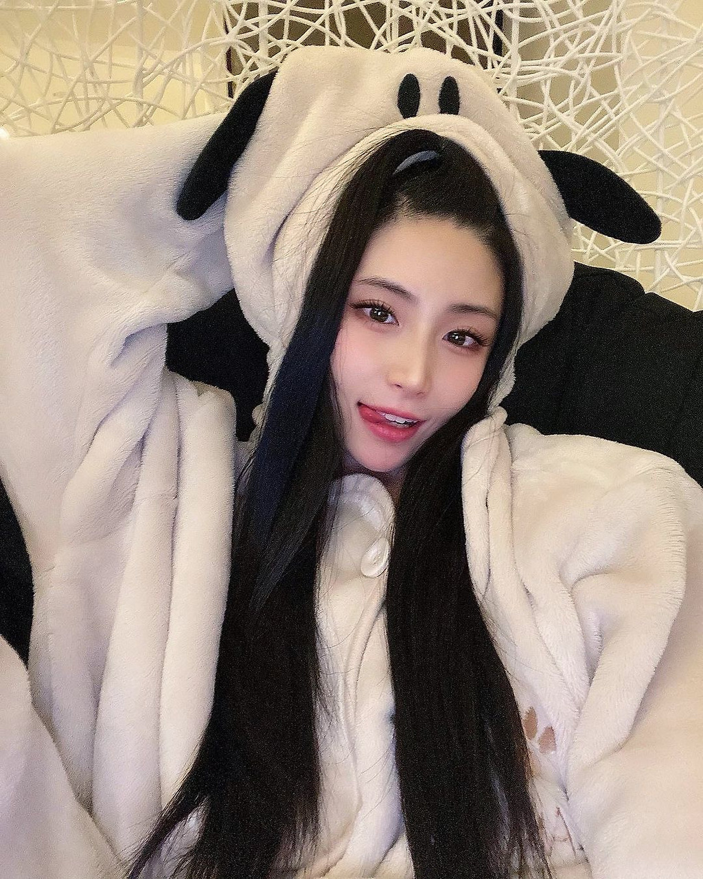 건강한 몸매로 한때 유명했던 사나 친구 근황.jpg 