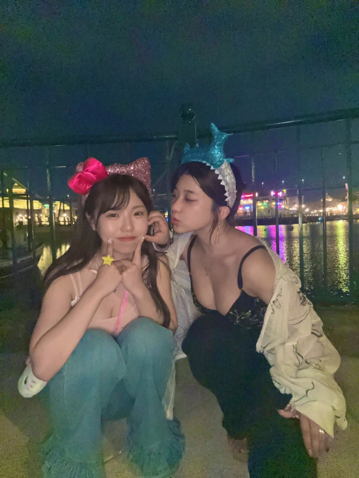 이쁘고 몸매도 좋고 연기 잘하고 키스 잘하는 AV 신인 배우.jpg 