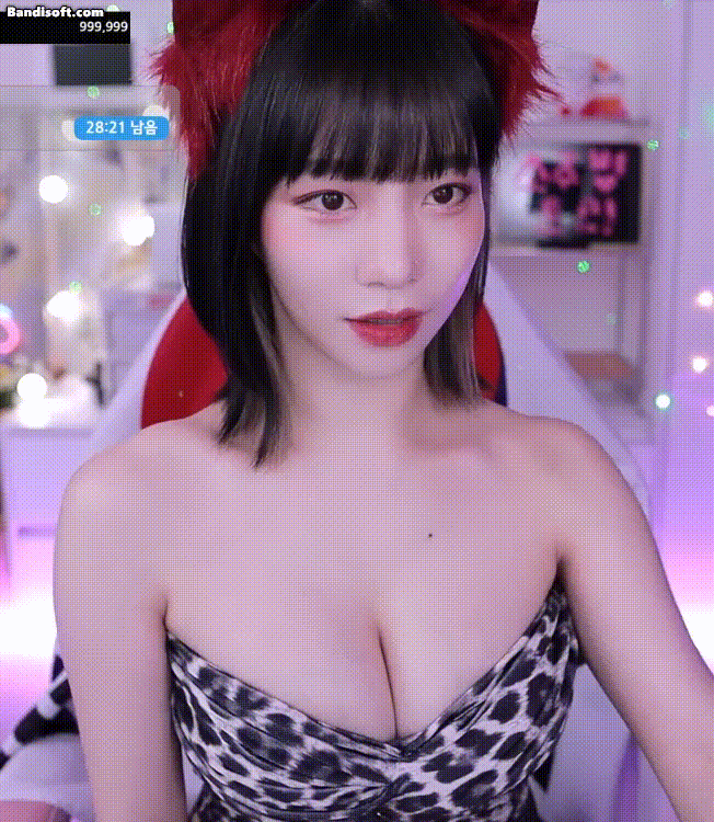 요즘 트위치 스트리머 중 제일 인기 많다는 배라소니.jpgif 요즘 트위치 스트리머 중 제일 인기 많다는 배라소니 - 