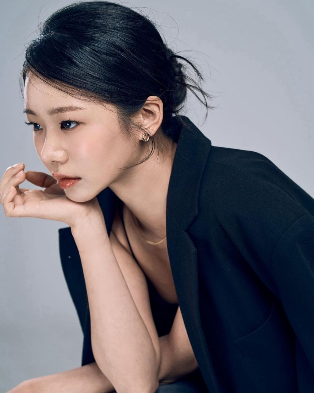 군필 모델 누나.jpgif