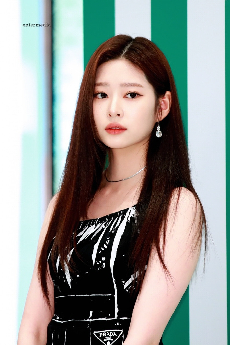 프라다 오프닝 행사 김민주 비주얼
