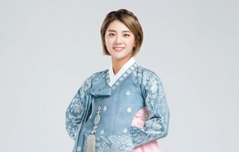 얼짱 여자골퍼 최나연의 반전 몸매 - 디쁠